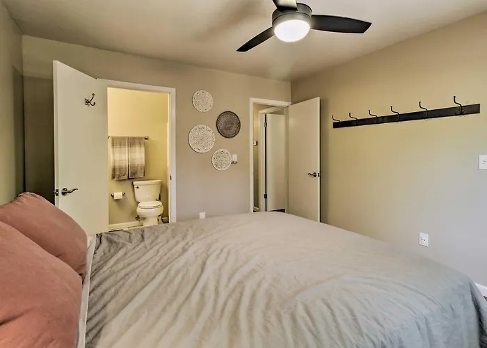 Holiday home Cozy Forest Retreat! Pet-friendly Pinetop *