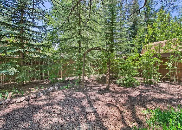 Cozy Forest Retreat! Pet-friendly Pinetop Indian Pine