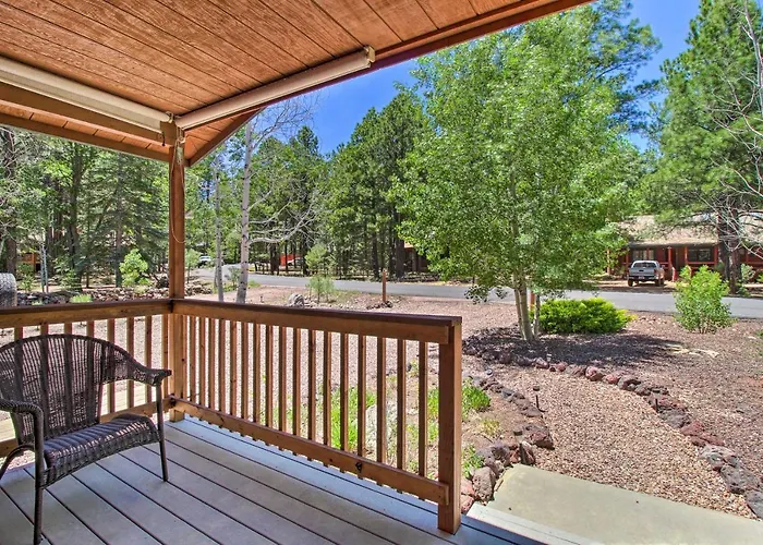 Cozy Forest Retreat! Pet-friendly Pinetop *