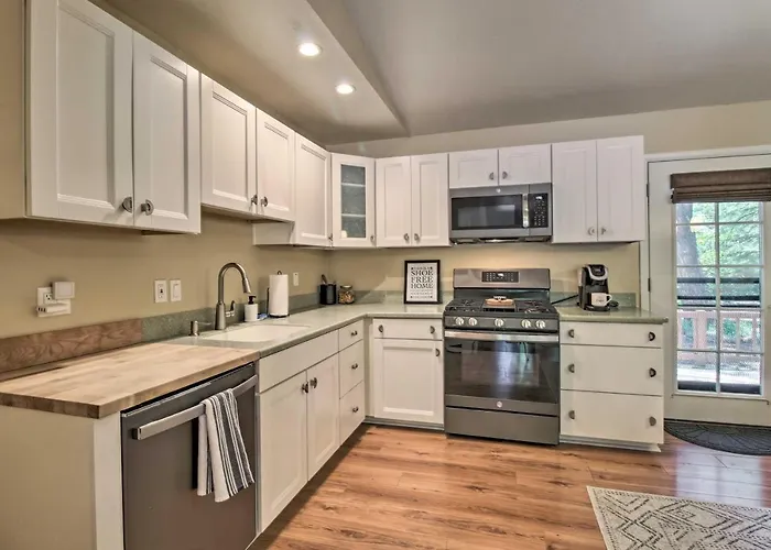 Holiday home Cozy Forest Retreat! Pet-friendly Pinetop Indian Pine