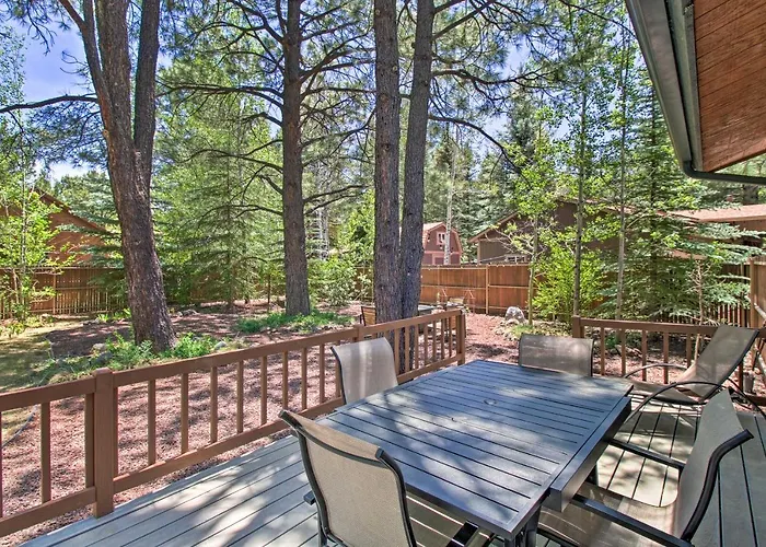 Cozy Forest Retreat! Pet-friendly Pinetop Holiday home *